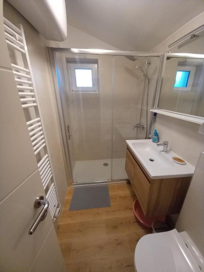 Apartmani Luni Премантура Екстериор снимка